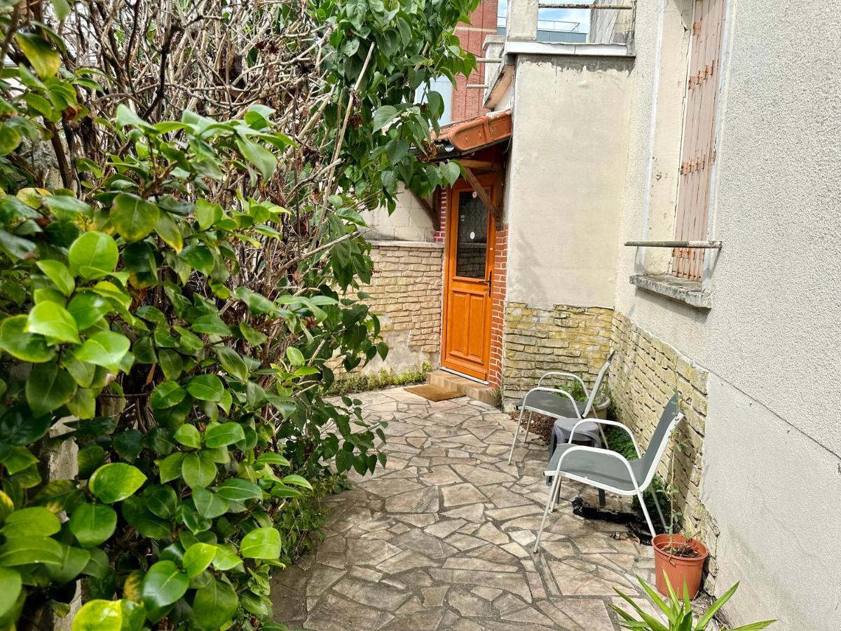 Aubervilliers Maison De Ville Pres Metro 7 By Immo Kit Bnb Exterior photo